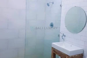 Bathroom Vl 003 04