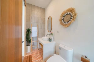 Bathroom Vl 012 02