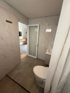 Bathroom Vl 026 02