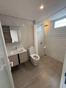 Bathroom Vl 026 03
