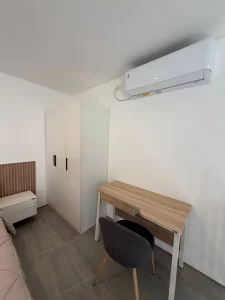 Bedroom Vl 026 03