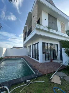 Pool Vl 005 01